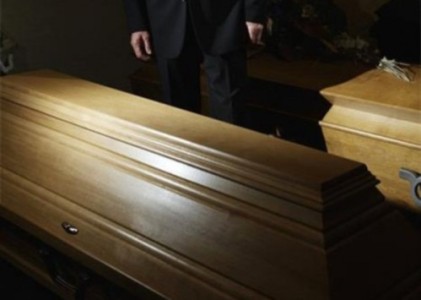 COFFIN_499_355