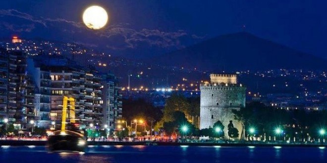 Σάν Πουλί… Πανω Απο Την Θεσσαλονίκη! Δείτε Το Βίντεο…